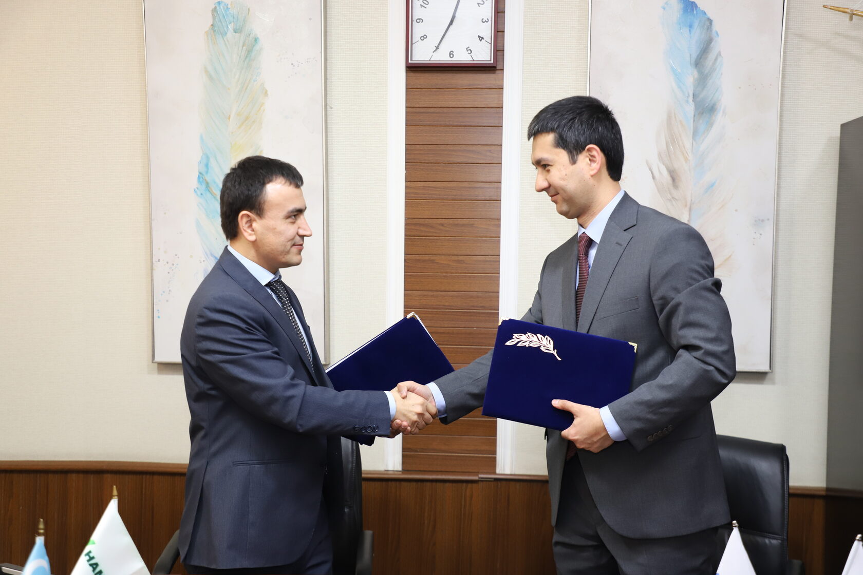 VAN UNIVERSAL MOTORS va Hamkorbank: yangi hamkorlik — yangi imkoniyatlar!